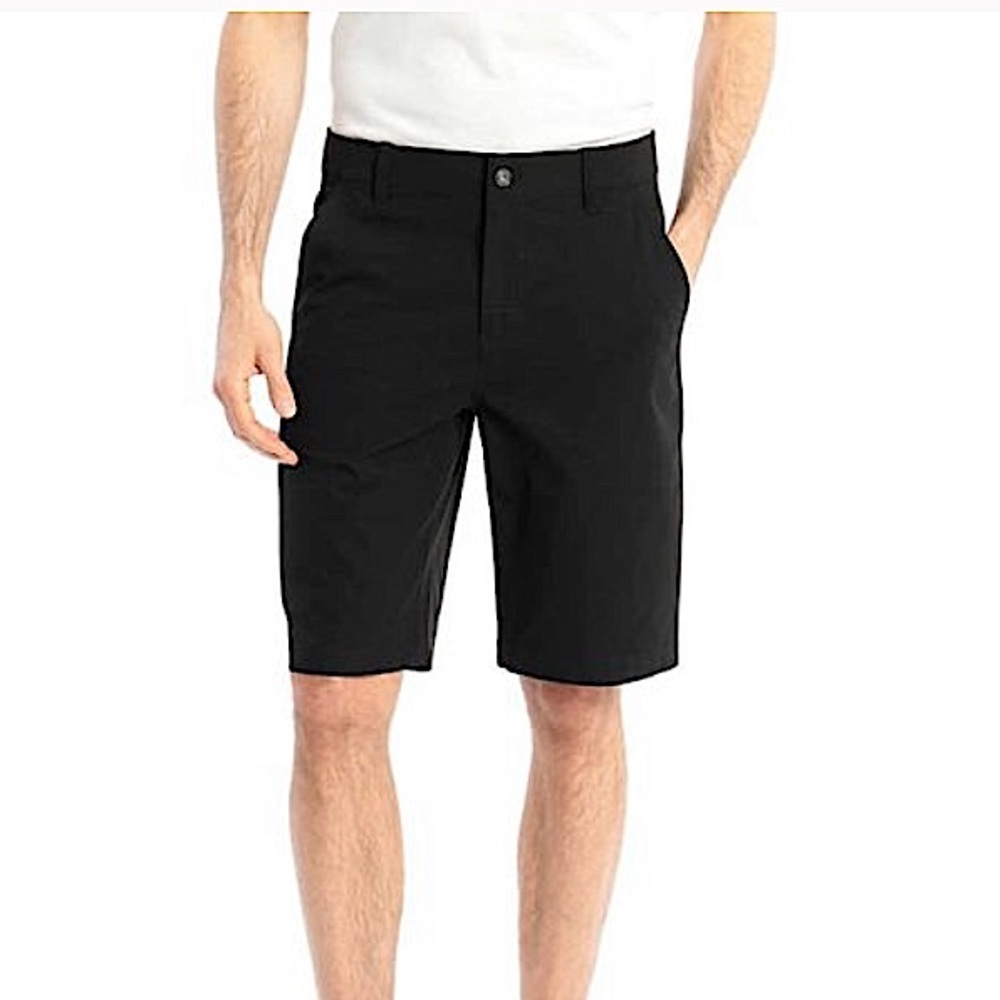 GERRY Men’s Black Trail Golf Shorts Size 34